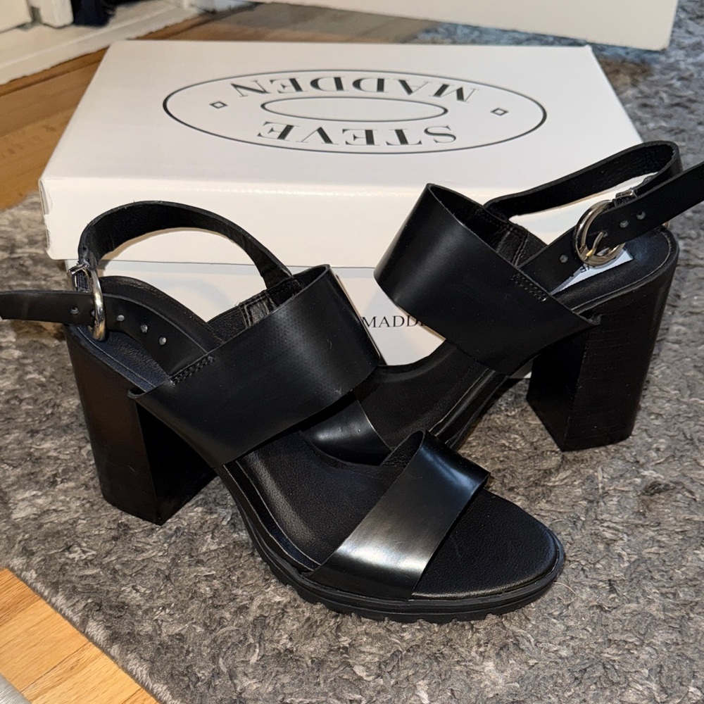 Steve Madden Black Chunky Heel Sandals